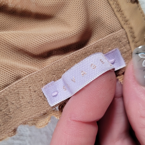 savage x fenty tan lace underwire padded push up bra 42D nwot intimates bras - Picture 6 of 9